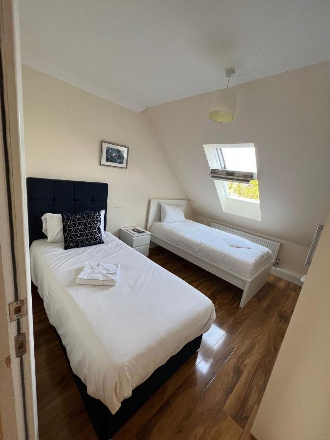 Rc Airport Rooms Stanwell Екстер'єр фото