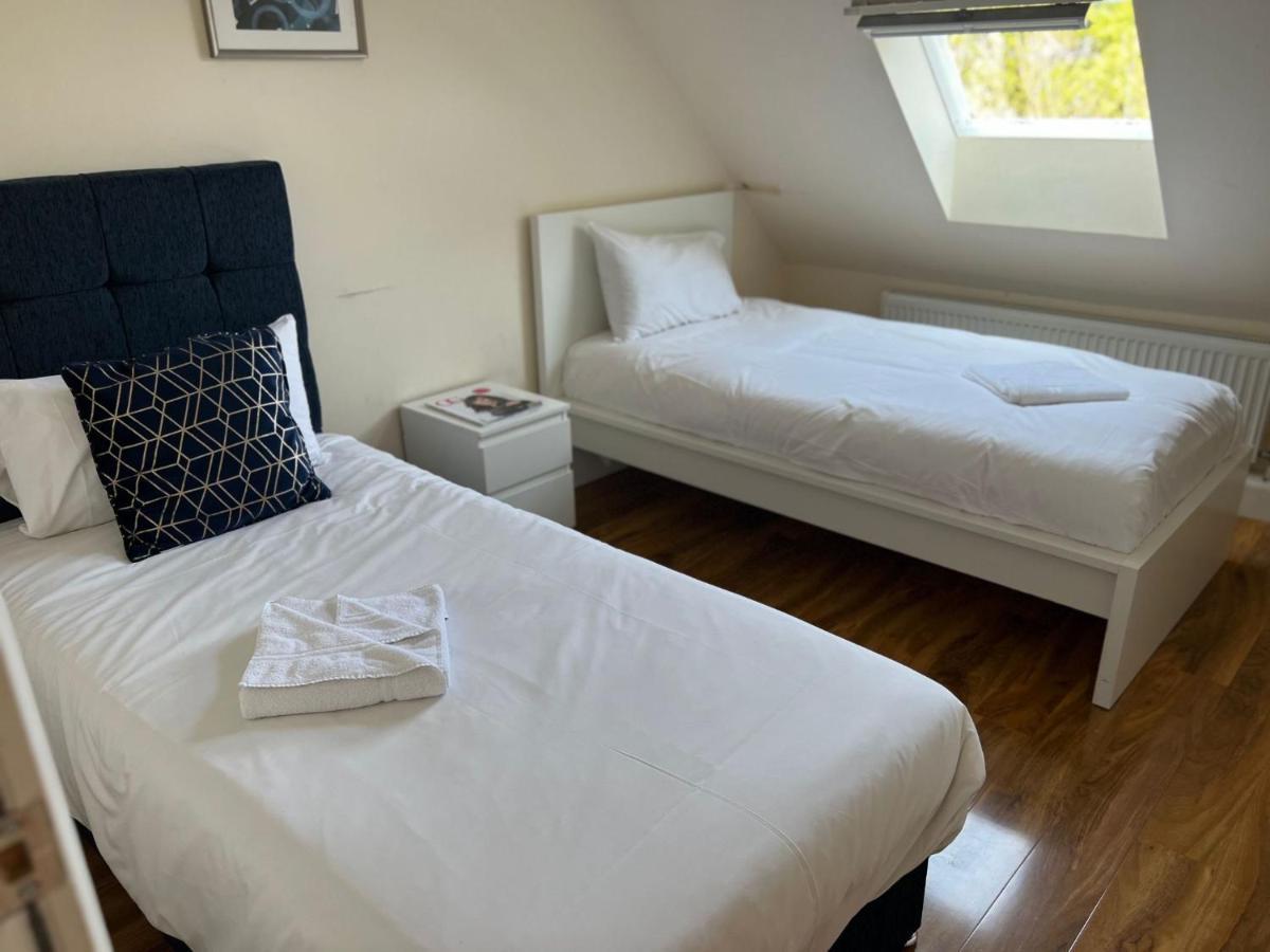 Rc Airport Rooms Stanwell Екстер'єр фото