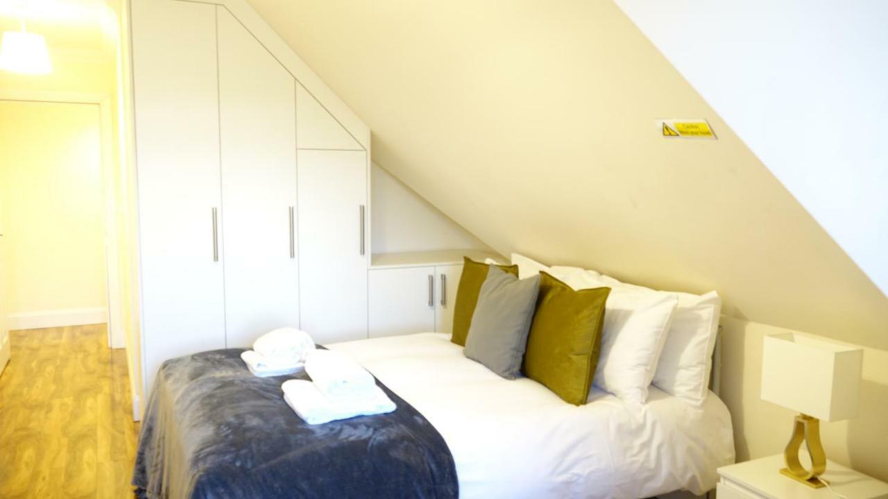 Rc Airport Rooms Stanwell Екстер'єр фото