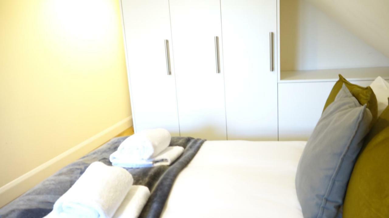Rc Airport Rooms Stanwell Екстер'єр фото