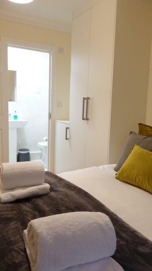 Rc Airport Rooms Stanwell Екстер'єр фото